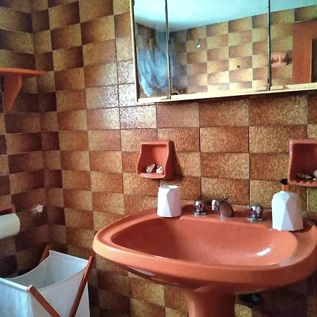 Salty House At Sifnos 펜션 바티